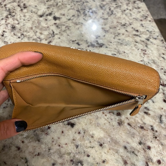Authentic coach large wallet women’s - Picture 13 of 16